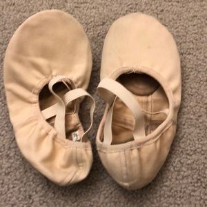 Angelo Luzio ballet shoes